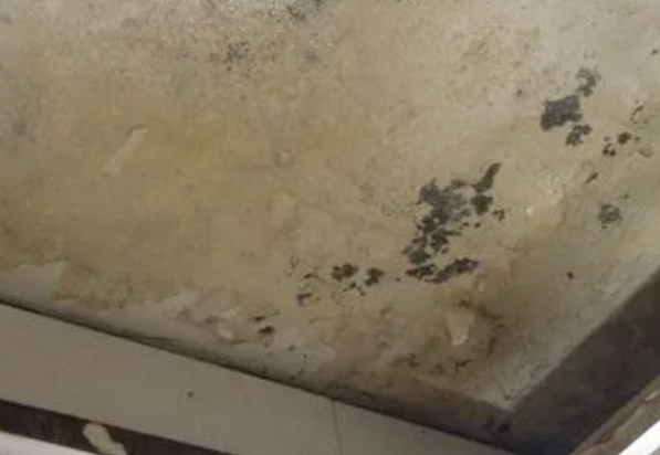 开封市阳台漏水维修公司分享下开封市卫生间渗水维修需要注意哪些问题。